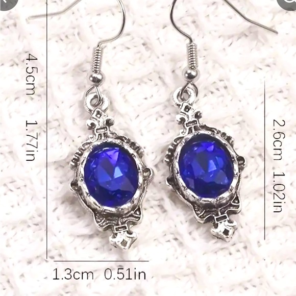 Vintage Elegant Teardrop Crystal Drop Dangle Earrings Delicate Jewelry - Picture 7 of 7